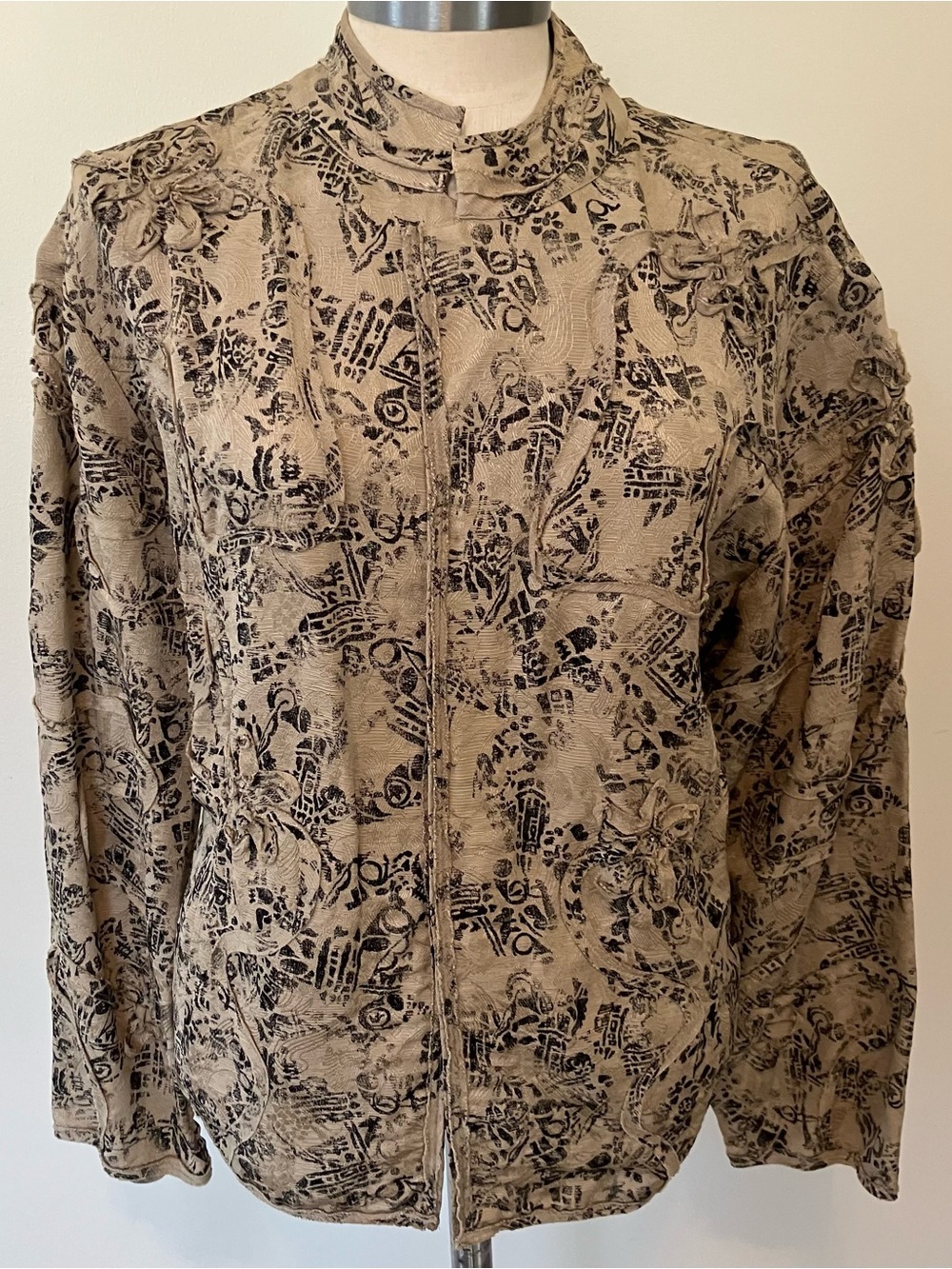 Chicos Women’s L Tan Silk Linen 3D Floral Open Blazer Jacket Neutral Artsy